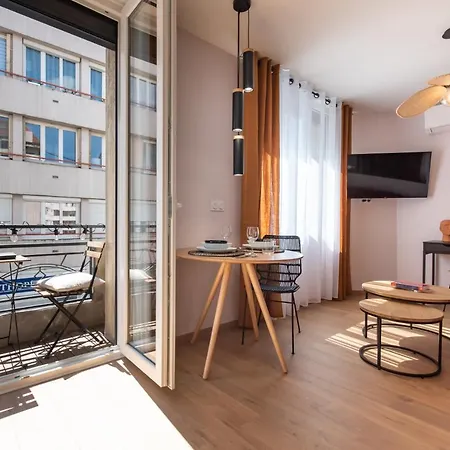 Apartment Seasons - Etienne - La Terrasse Saint-Etienne (Loire)